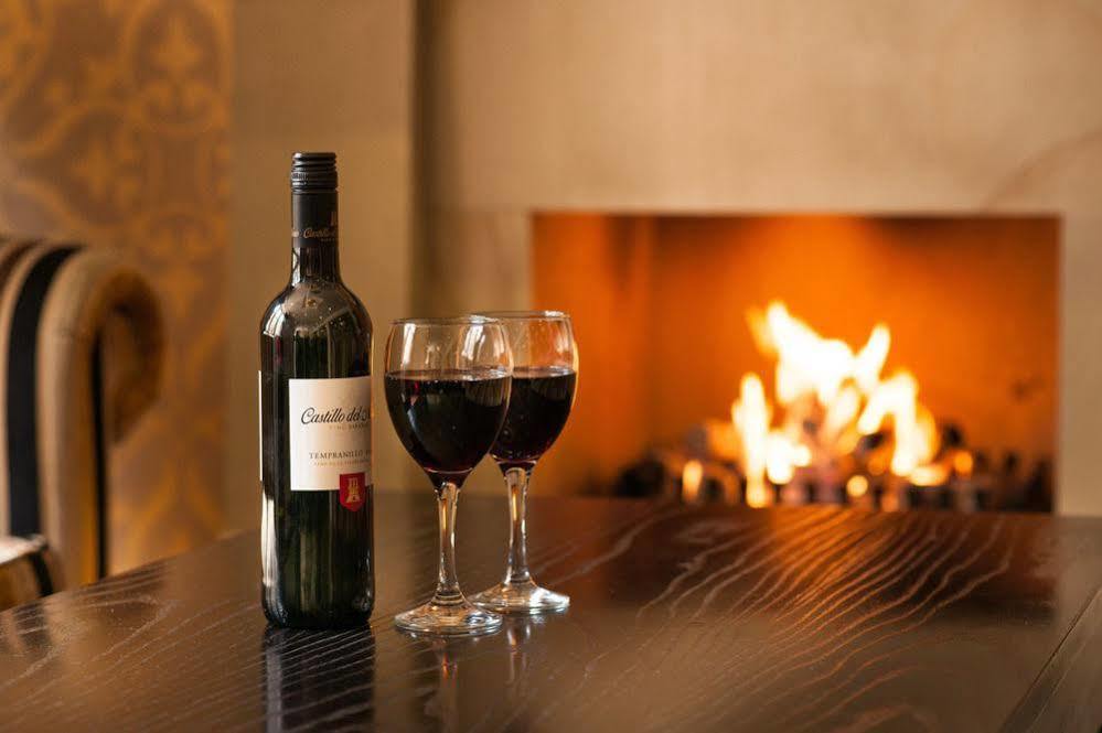The Popinjay Hotel Larkhall  Ngoại thất bức ảnh
